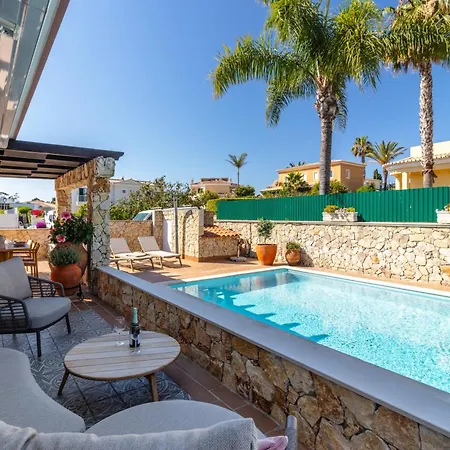 Casa Do Acaso - With Private Pool